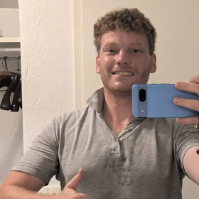 Leo_mdb24