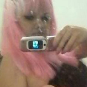 Becky_G6