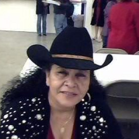 7Connie_C7
