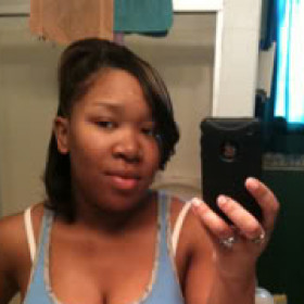 Cut_r_than_DA_g_rl_d_t_wit_y_w