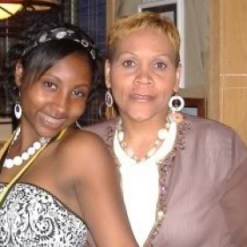 Smile_It_gets_me_through_the_da