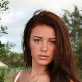 1Victoria_T1